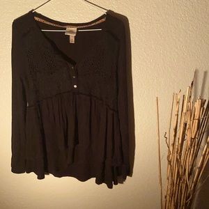 Grunge||western||boho|| lace detail, ruffle\layered, button up, babydoll blouse